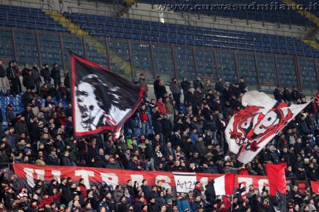 Bandieroni Stadio, MATERIALE ULTRAS PERSONALIZZATO